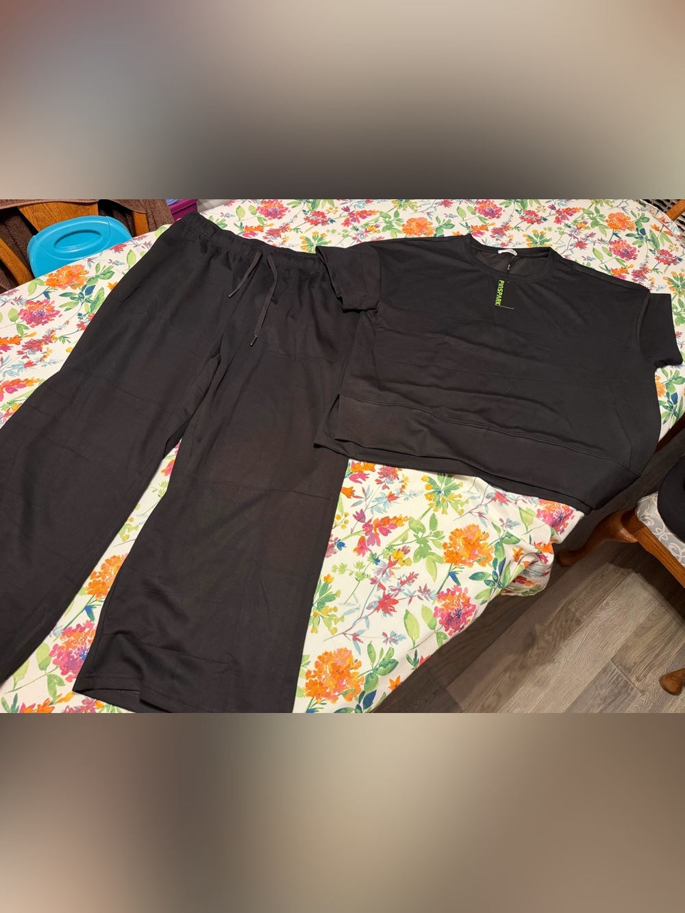 NWT Pinspark Women's 2-Piece Lounge Set Black Wide-Leg Pants & Top, Size 3X, $25